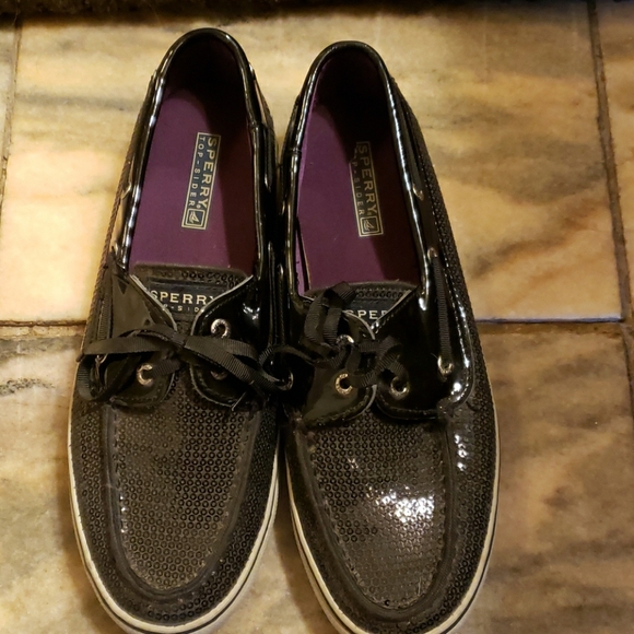 Shoes - Picture 1 of 5